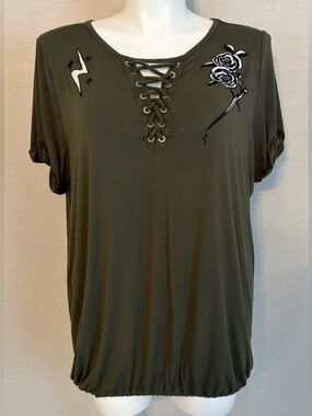 Women’s Size 3(X) Lovesick Olive Lace-Up Short Sleeve Top with Embroidered Roses